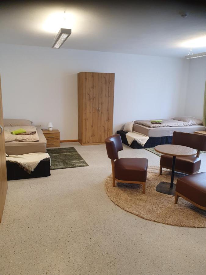 Gutshof Seenland Apartment เซเคอเคน อัม วัลเลอร์ซี ภายนอก รูปภาพ