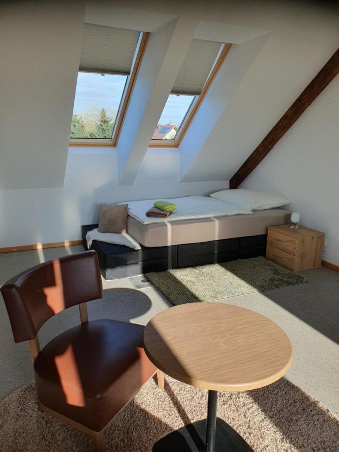 Gutshof Seenland Apartment เซเคอเคน อัม วัลเลอร์ซี ภายนอก รูปภาพ